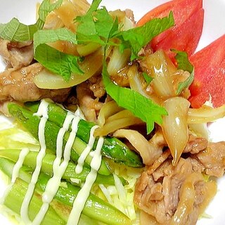 生姜たっぷり生姜焼きに夏野菜を添えて